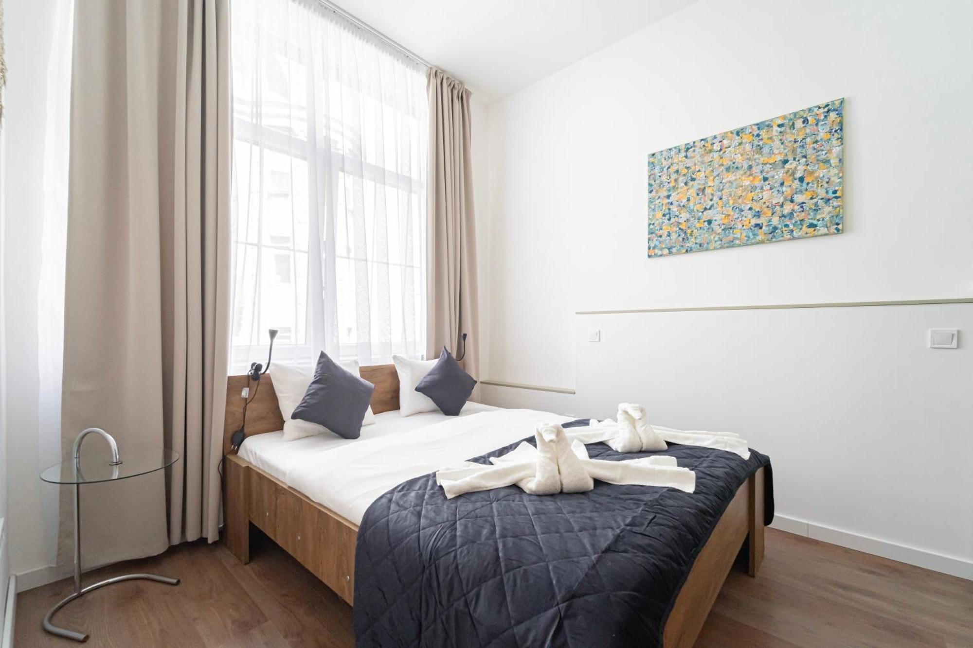 Premium With 4 Bedrooms 3 Bathrooms At Synagogue Apartmán Budapešť