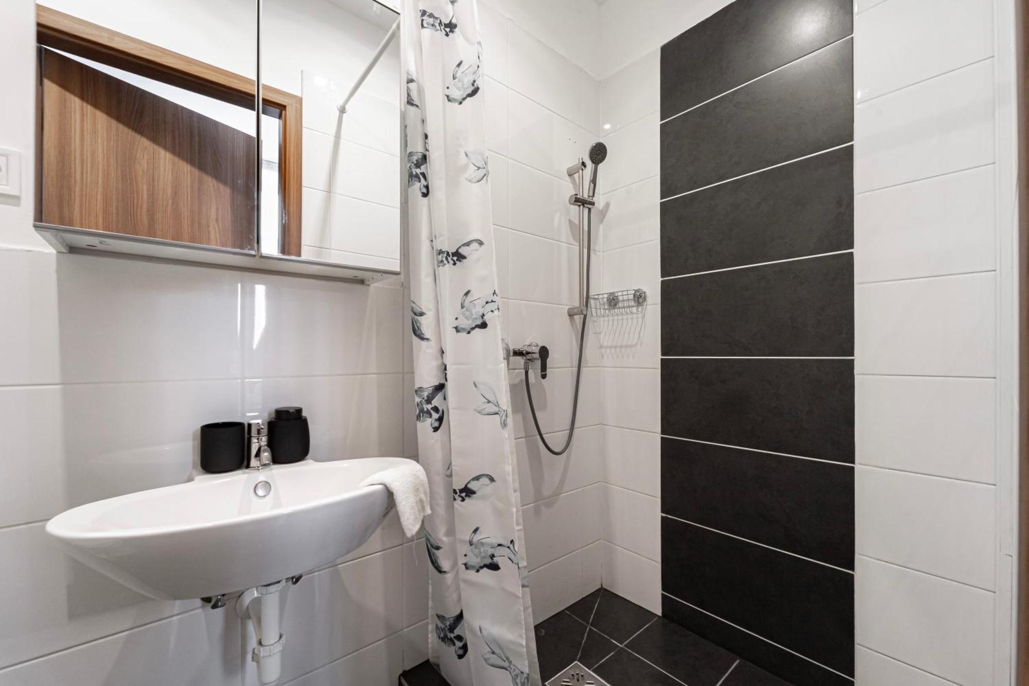 Apartmán Premium With 4 Bedrooms 3 Bathrooms At Synagogue *