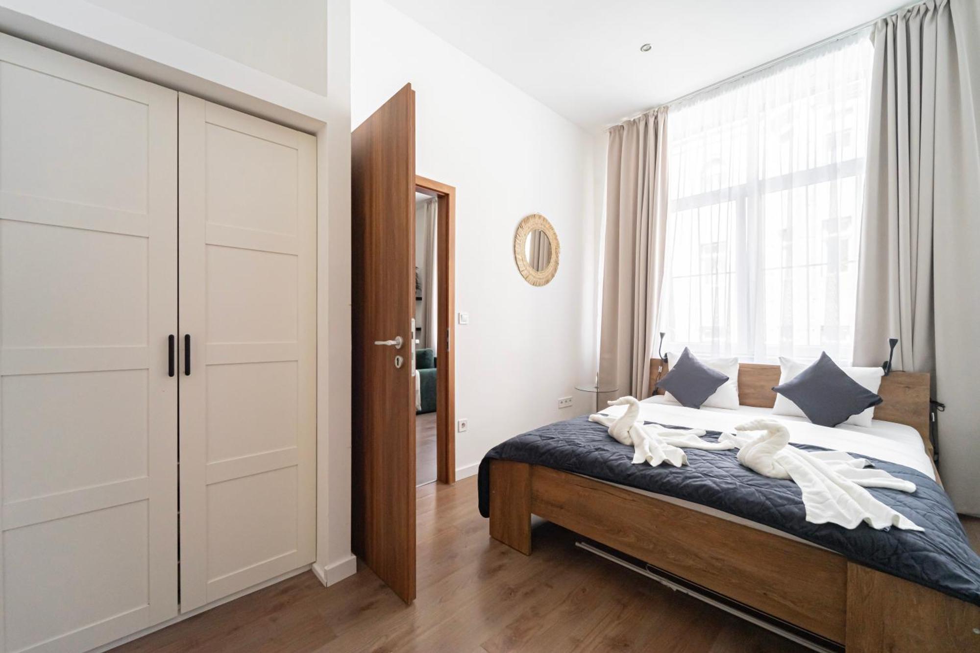Premium With 4 Bedrooms 3 Bathrooms At Synagogue * Budapešť
