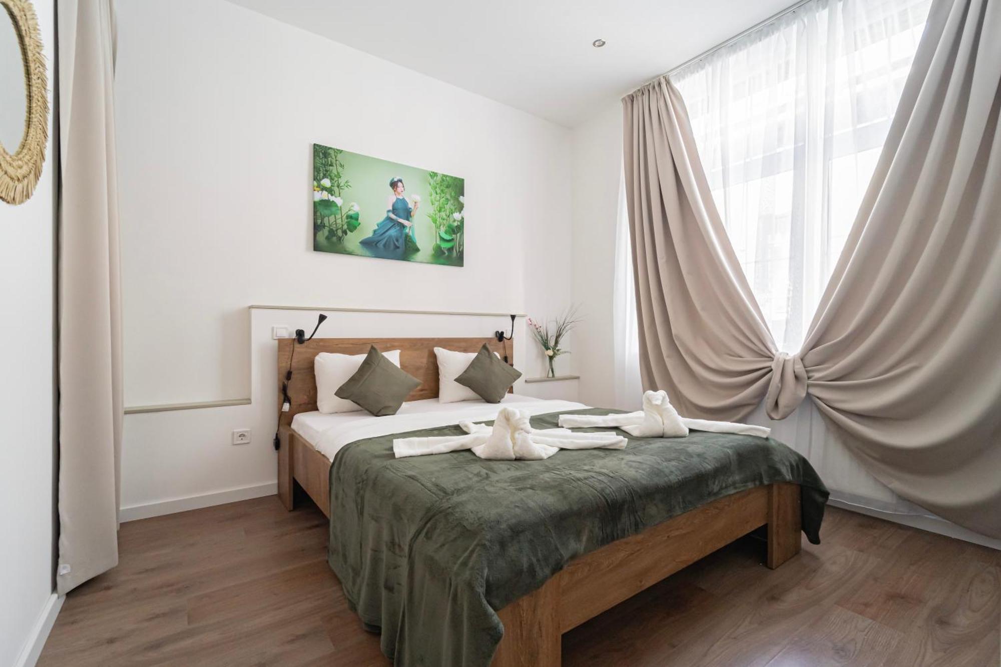 Premium With 4 Bedrooms 3 Bathrooms At Synagogue Budapešť